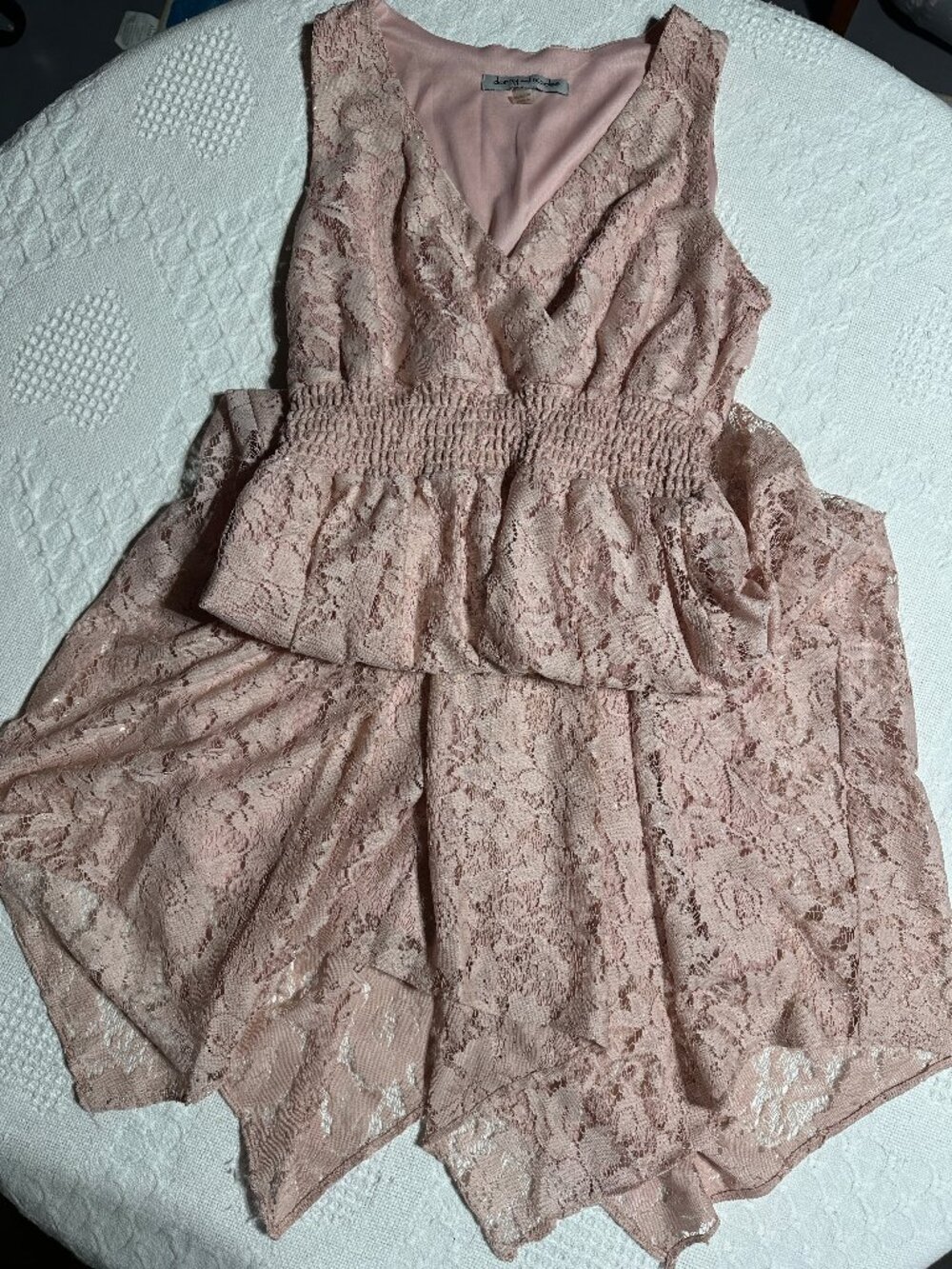 Danny & Nicole Blush Pink Lace Whimsy Y2K Handkerchief Dress Size 6